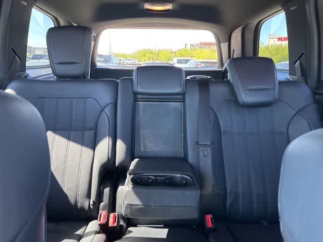 Thumbnail: 2019 Mercedes-Benz GLS - 21