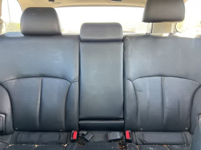 Thumbnail: 2011 Subaru Outback - 19