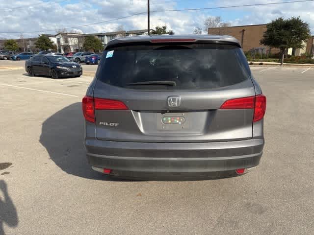 Thumbnail: 2016 Honda Pilot - 4
