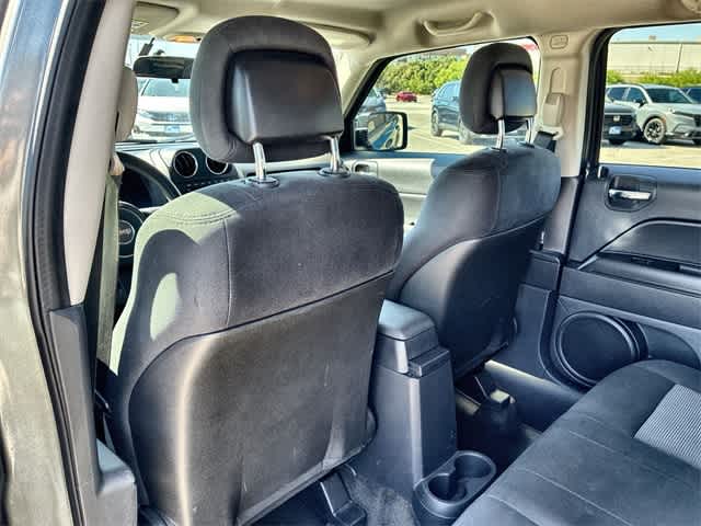 Thumbnail: 2013 Jeep Patriot - 19