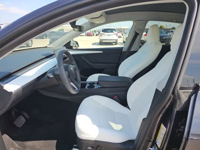 Thumbnail: 2024 Tesla Model Y - 9