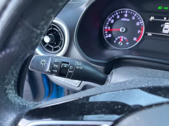 Thumbnail: 2023 Kia Forte - 21