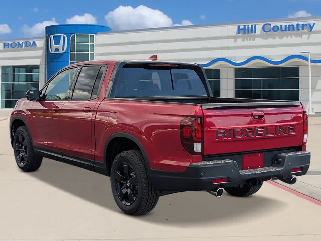 2025 Honda Ridgeline Black Edition photo 3