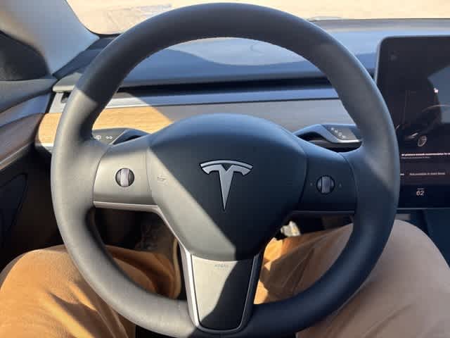 Thumbnail: 2023 Tesla Model 3 - 14