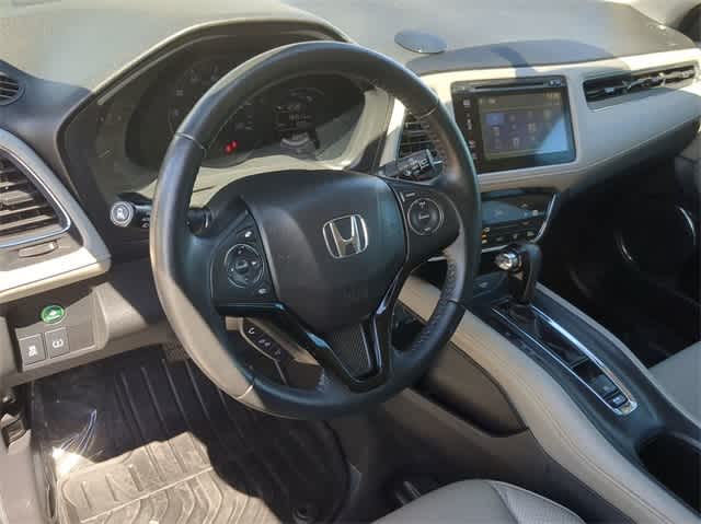 Used 2017 Honda HR-V EX-L with VIN 3CZRU5H7XHM711783 for sale in San Antonio, TX