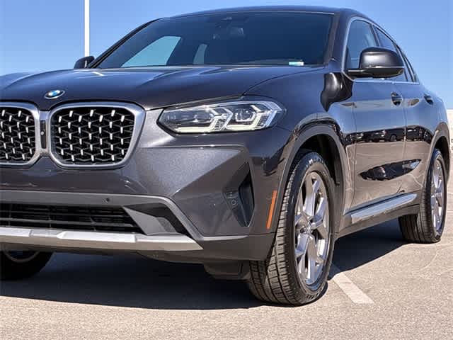 Thumbnail: 2022 BMW X4 - 11