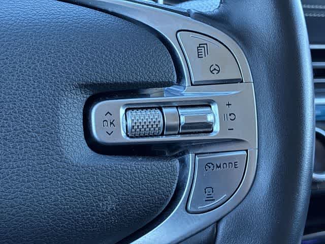 Thumbnail: 2021 Genesis GV80 - 26