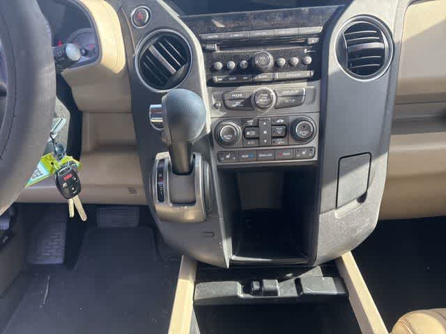 Thumbnail: 2012 Honda Pilot - 18