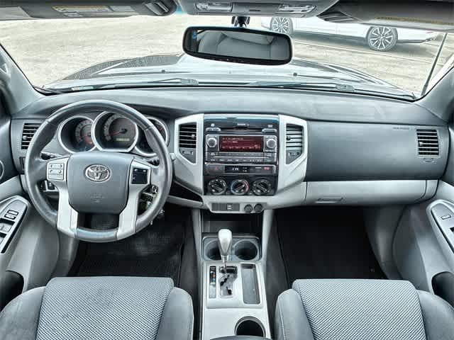 Thumbnail: 2012 Toyota Tacoma - 16