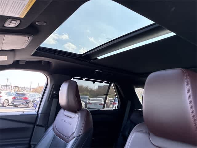 Thumbnail: 2022 Ford Explorer - 20