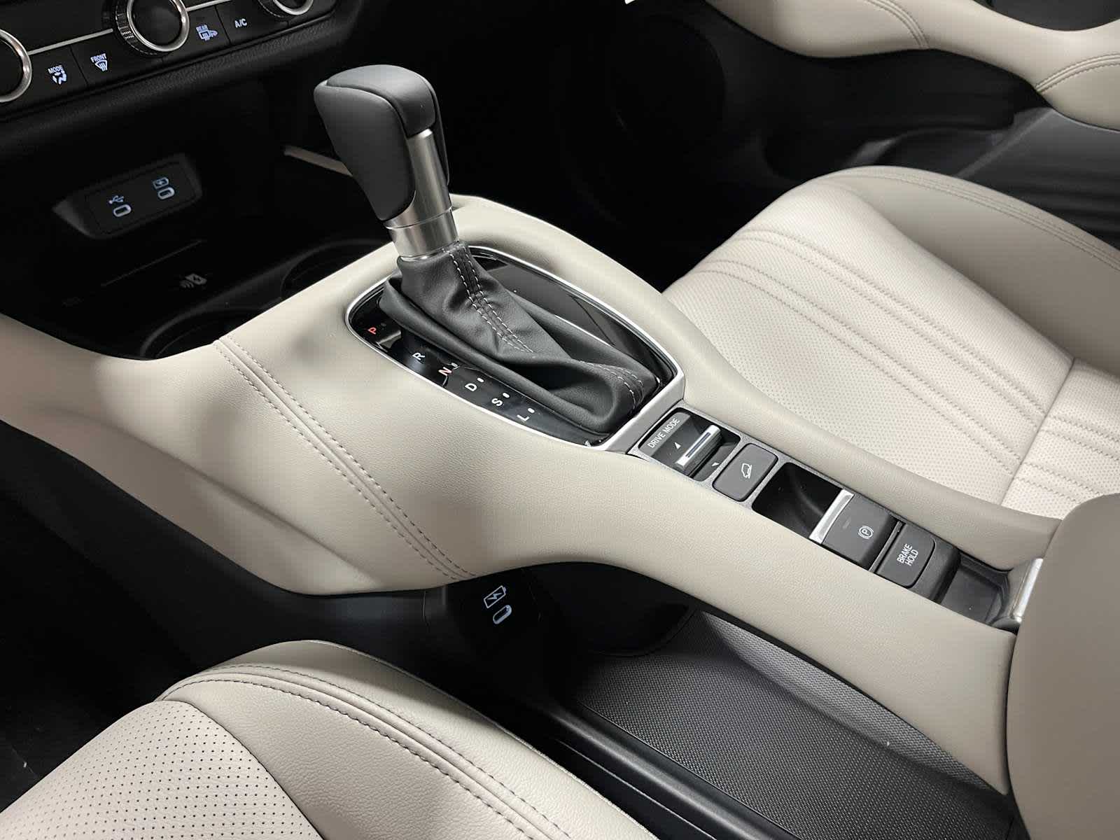 Thumbnail: 2026 Honda HR-V - 20