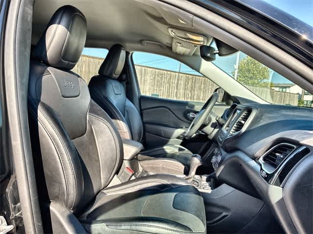 Thumbnail: 2023 Jeep Cherokee - 22