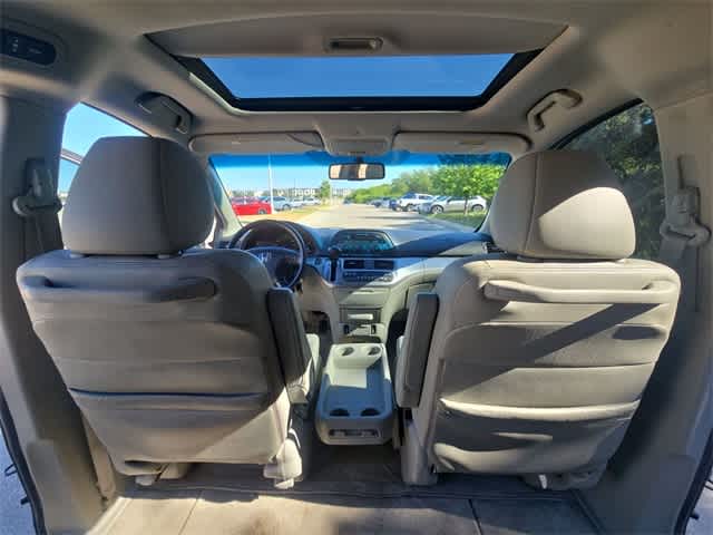 2010 Honda Odyssey EX-L 19