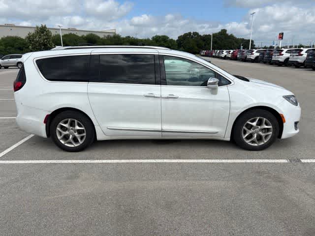 Thumbnail: 2020 Chrysler Pacifica - 6