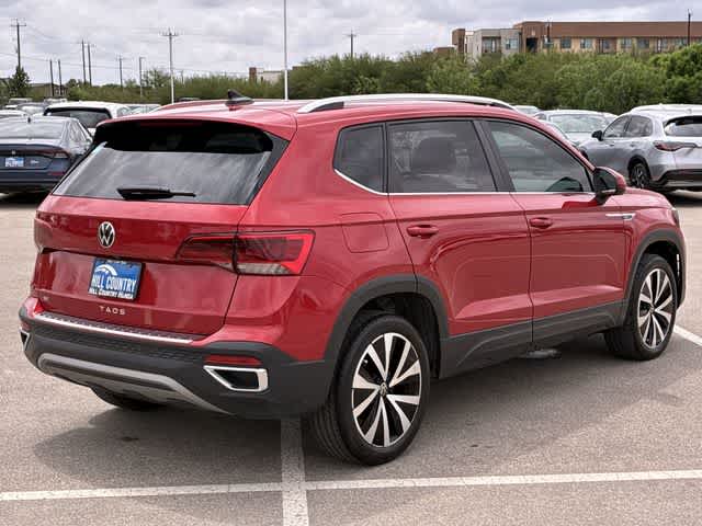 Thumbnail: 2022 Volkswagen Taos - 6