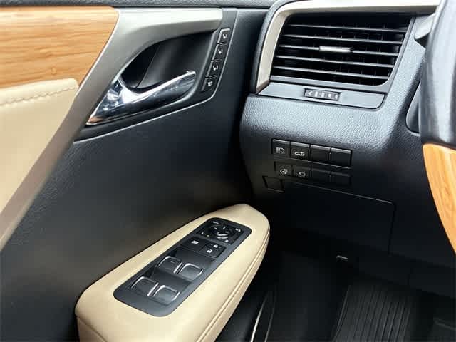 Thumbnail: 2022 Lexus RX - 40