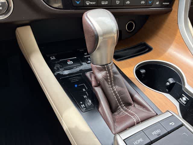 Thumbnail: 2020 Lexus RX - 34