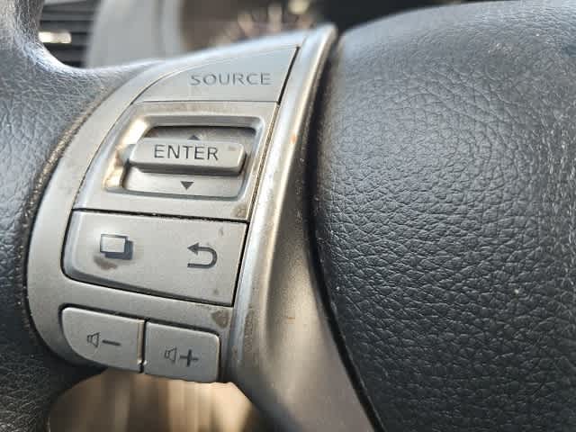 Thumbnail: 2015 Nissan Altima - 13