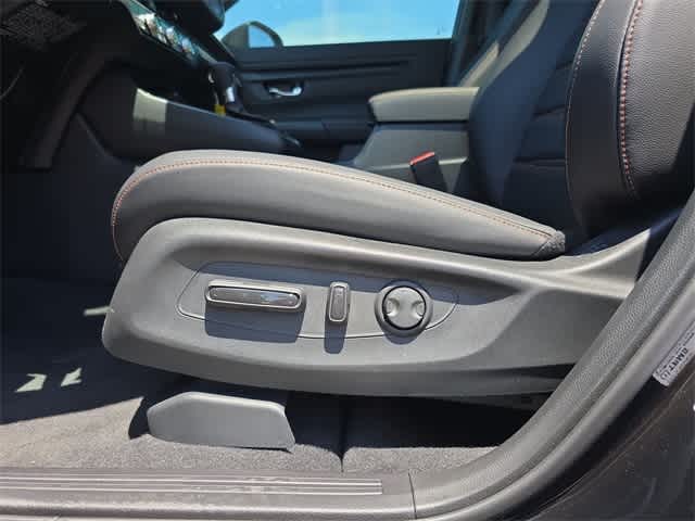 2025 Honda CR-V Sport-L 13