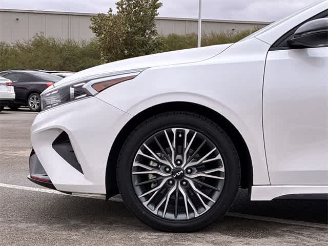 Thumbnail: 2023 Kia Forte - 14