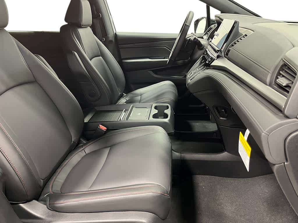 Thumbnail: 2026 Honda Odyssey - 27