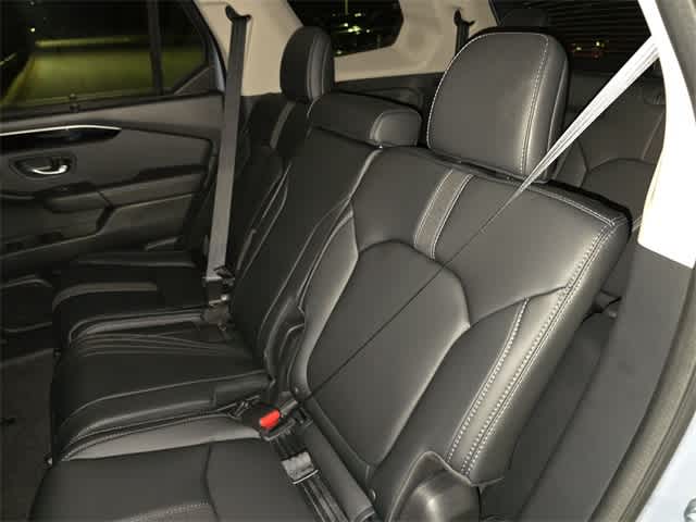 Thumbnail: 2025 Honda Pilot - 9