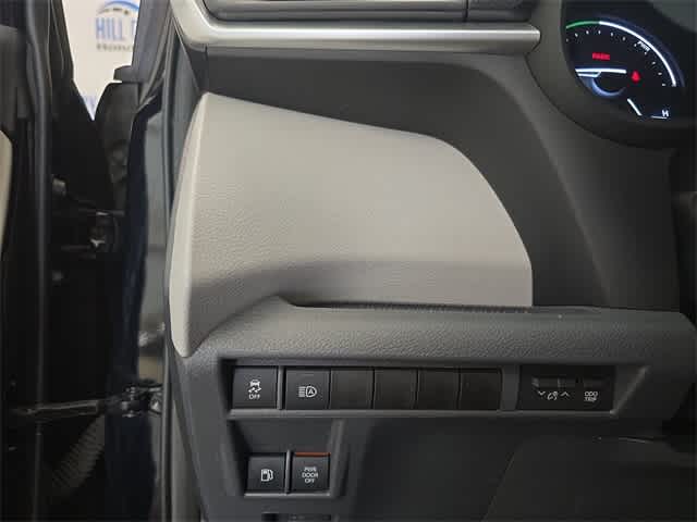 Thumbnail: 2023 Toyota Sienna - 39