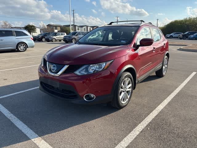 2019 Nissan Rogue Sport SV's photo