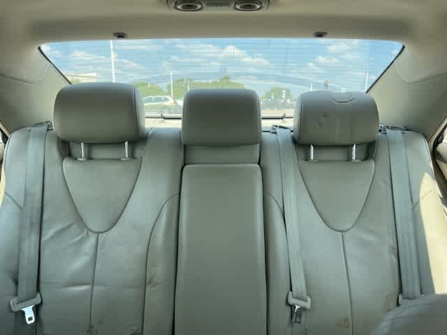 Thumbnail: 2010 Toyota Camry - 20