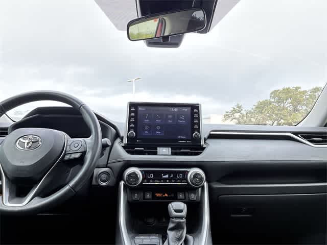 Thumbnail: 2022 Toyota RAV4 - 30