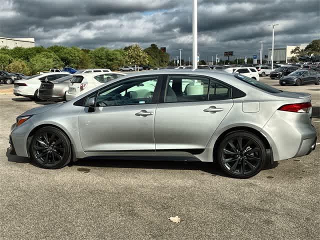 Thumbnail: 2023 Toyota Corolla - 3