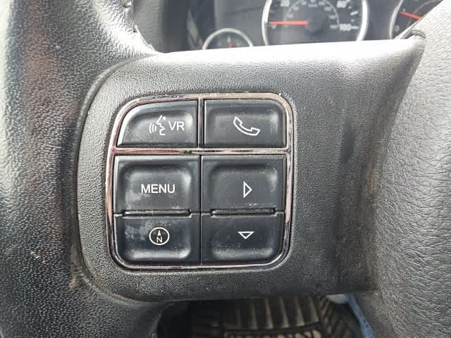 Thumbnail: 2011 Jeep Wrangler - 11