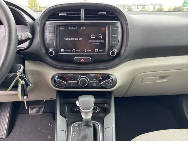 Thumbnail: 2023 Kia Soul - 17