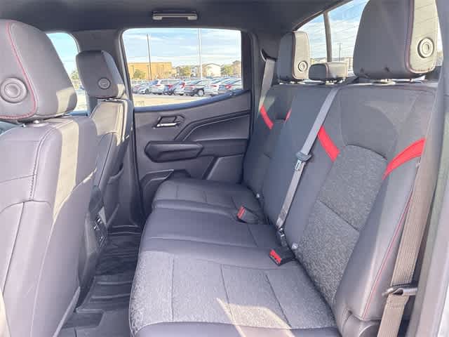 Thumbnail: 2024 Chevrolet Colorado - 20