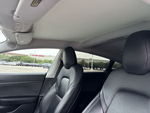 Thumbnail: 2020 Tesla Model 3 - 20