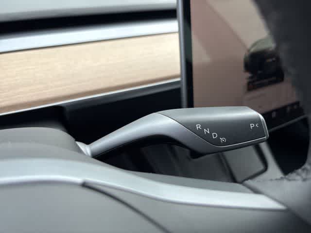 Thumbnail: 2022 Tesla Model 3 - 16