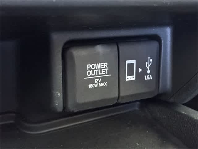 Thumbnail: 2020 Honda Ridgeline - 32