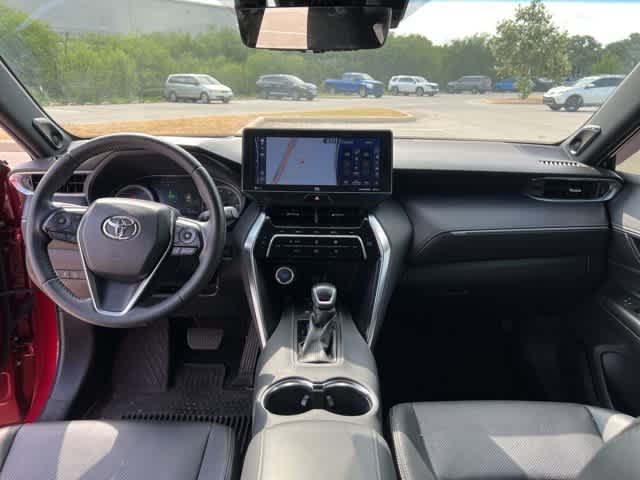 Thumbnail: 2021 Toyota Venza - 19