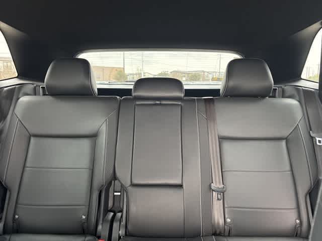 Thumbnail: 2023 Volkswagen Atlas - 19