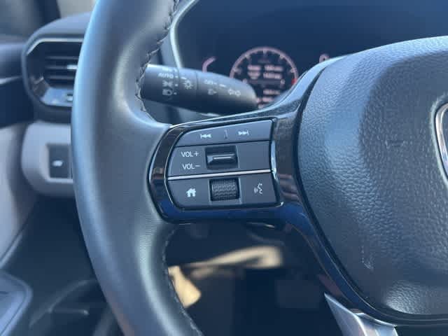 Thumbnail: 2023 Honda Pilot - 11