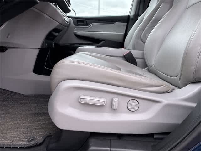 Thumbnail: 2023 Honda Odyssey - 18