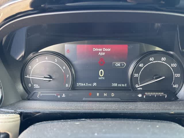 Thumbnail: 2021 Lincoln Corsair - 14