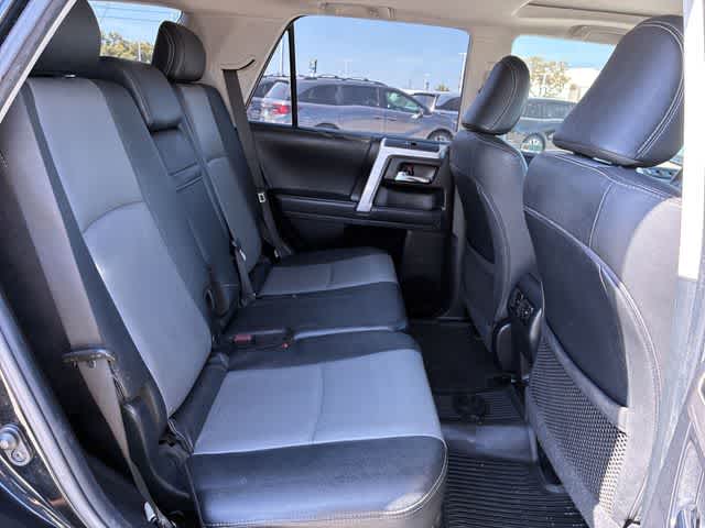 Thumbnail: 2021 Toyota 4Runner - 22