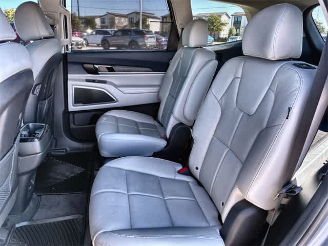 Thumbnail: 2023 Kia Telluride - 21