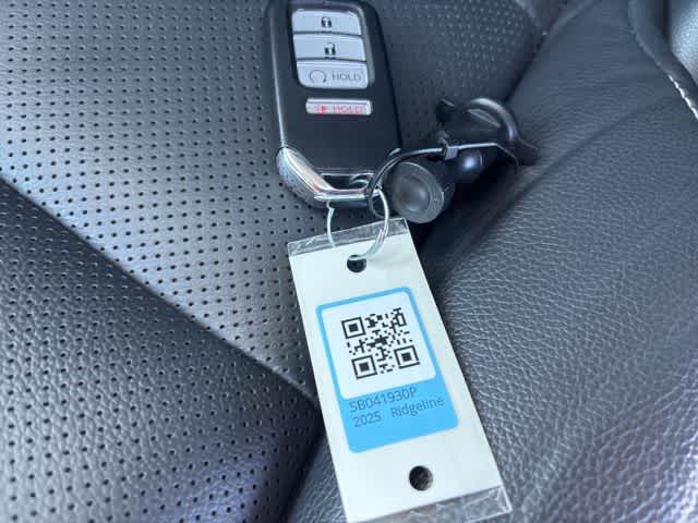Thumbnail: 2025 Honda Ridgeline - 24