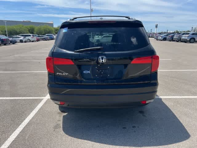 Thumbnail: 2016 Honda Pilot - 4