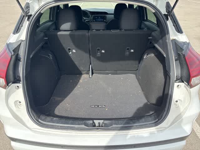 Thumbnail: 2024 Nissan Kicks - 31