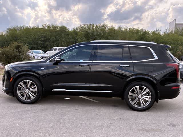 Thumbnail: 2021 Cadillac XT6 - 3