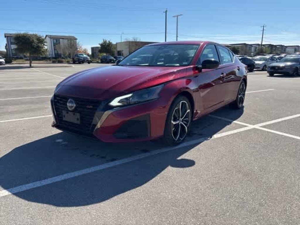 Used 2023 Nissan Altima 2.5 SR Sedan