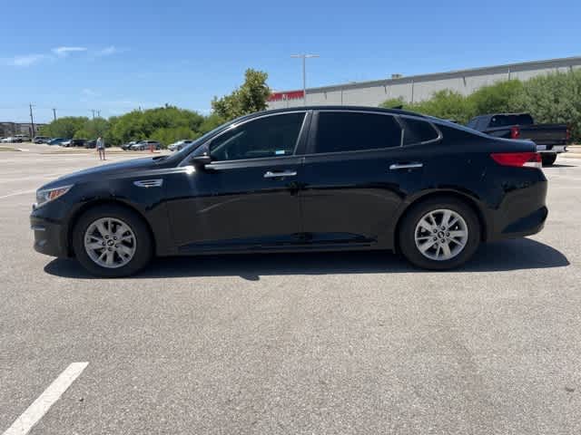Thumbnail: 2016 Kia Optima - 2